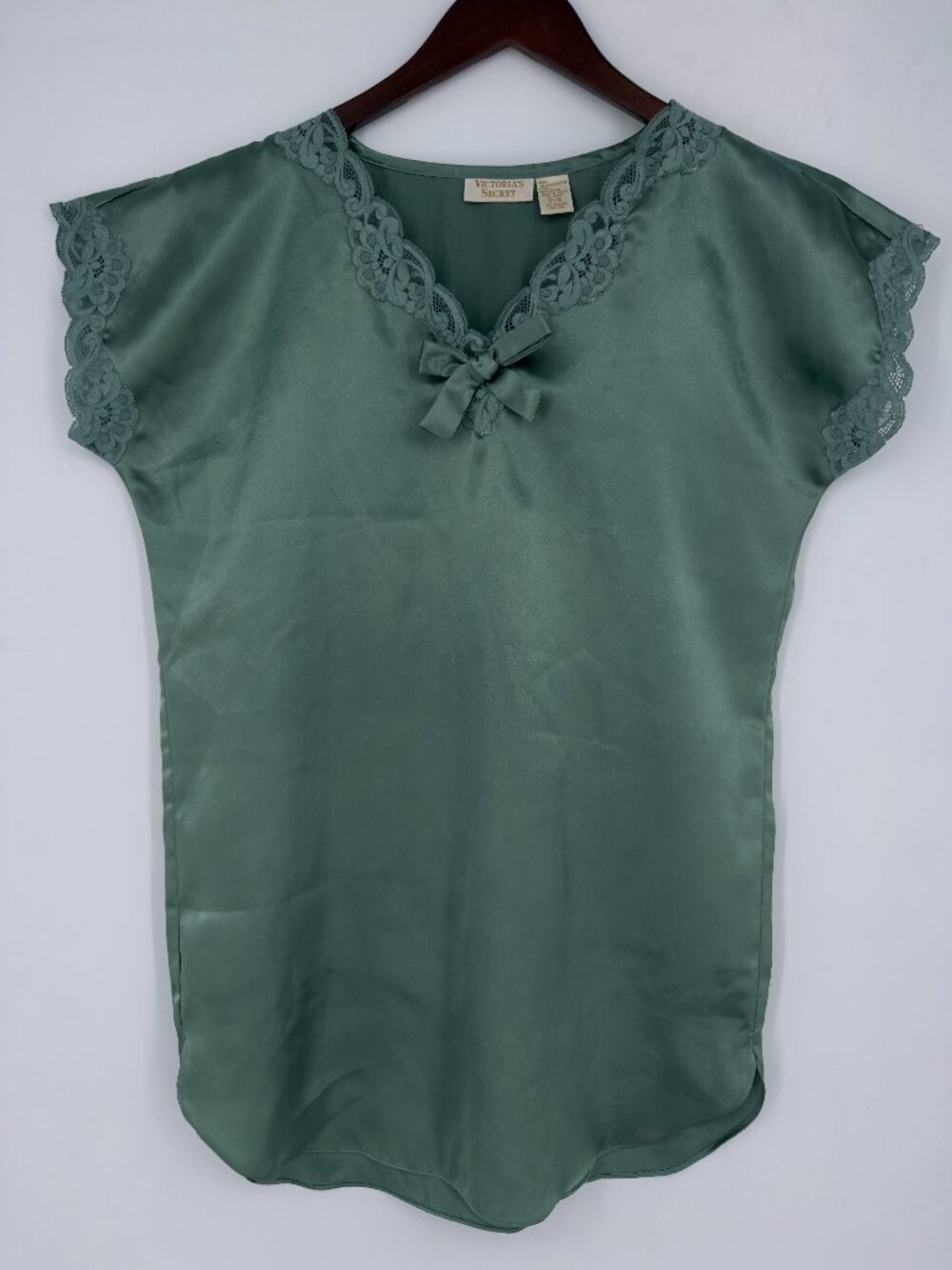 VTG Victoria's Secret Gold Label Green Satin Lace Kimono Sleeve Nightgown Dress